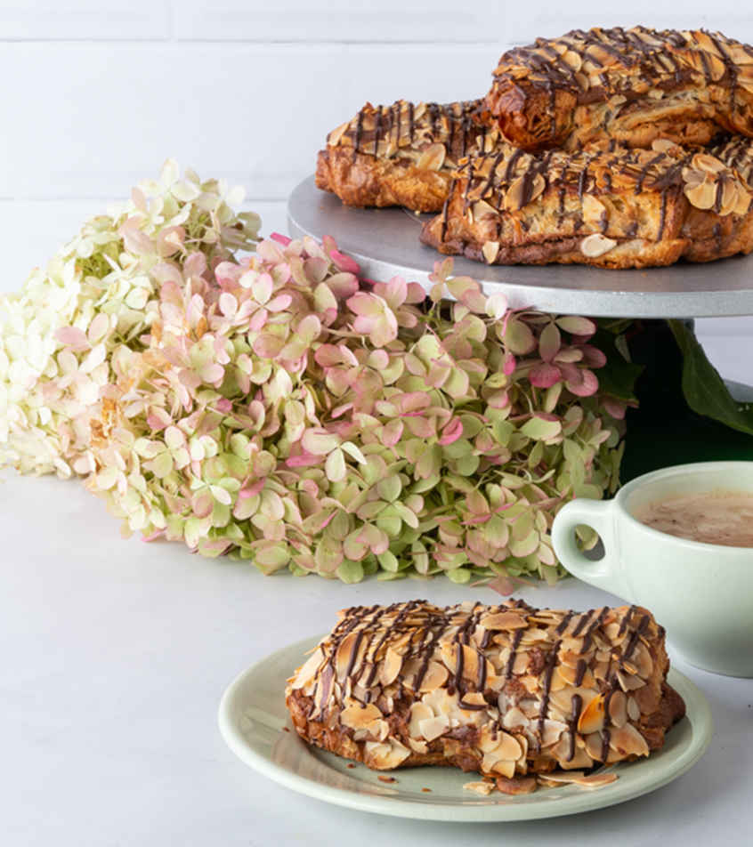 Croissant aux amandes et au chocolat